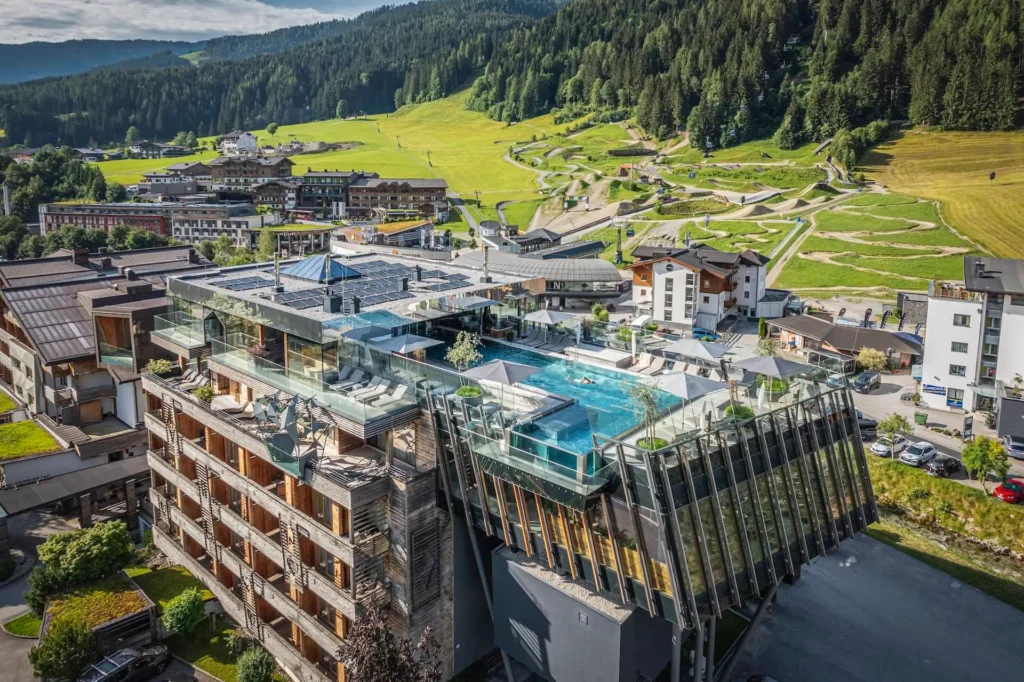 Parasol professionnel pour espaces extérieurs d'exception.