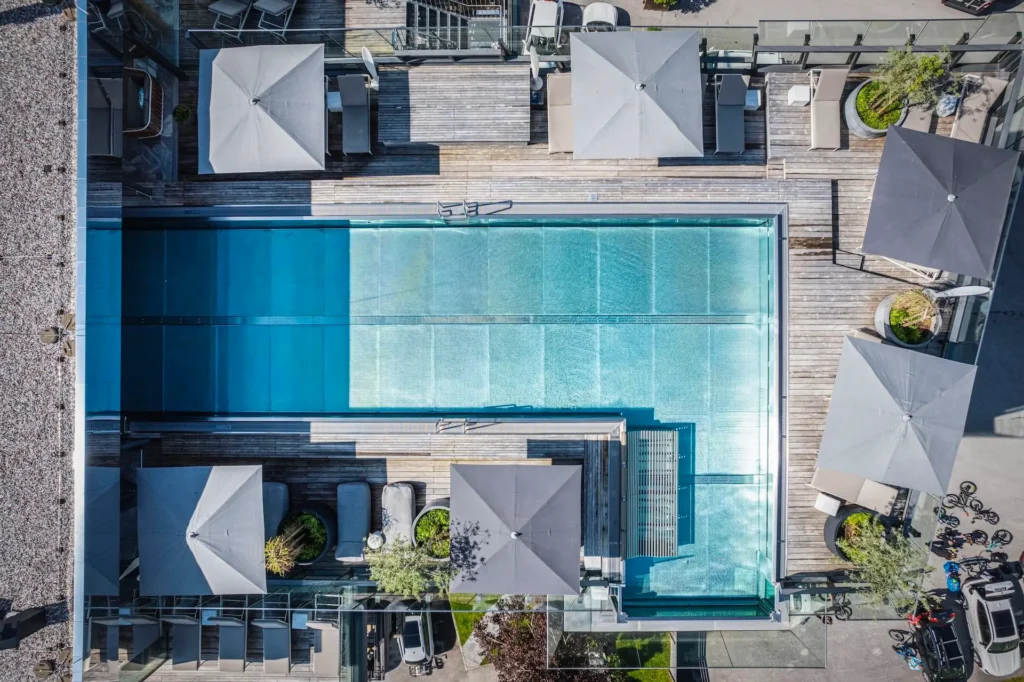 Parasol terrasse restaurant télescopique Glatz bar.