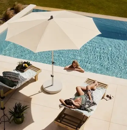 Parasol Glatz professionnel inclinable pour terrasse de restaurant ou jardin